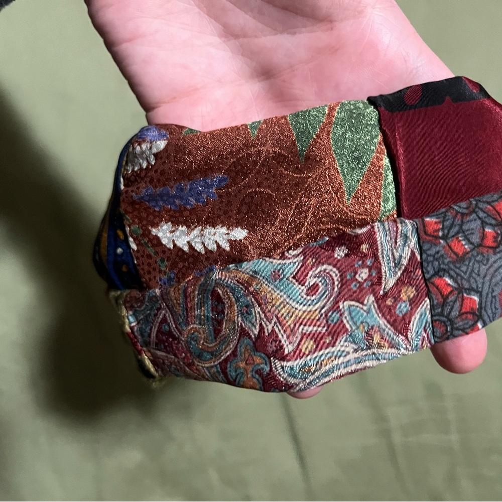 Multicolor Patterned Headband - Picture 3 of 8